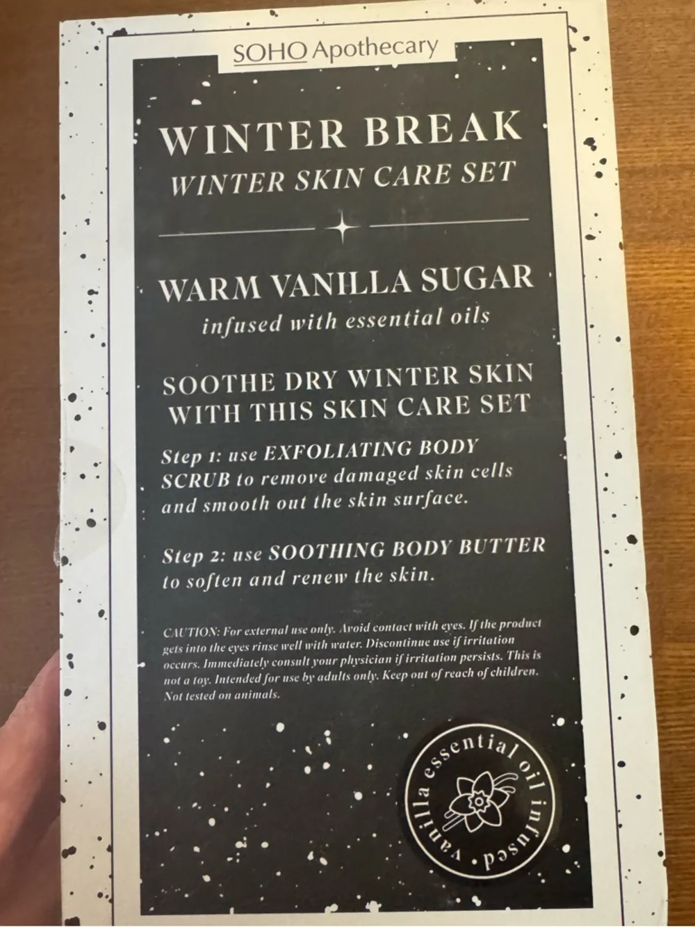 SOHO Apothecary Warm Vanilla Sugar Body Scrub & Body Butter Winter Care Set - Picture 5 of 12